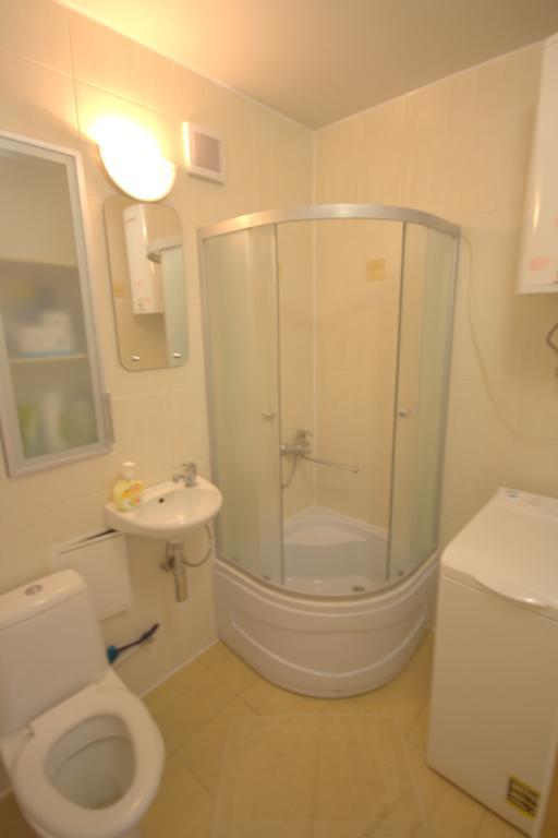 Apartment Ilyichevsk Tschornomorske Exterior foto